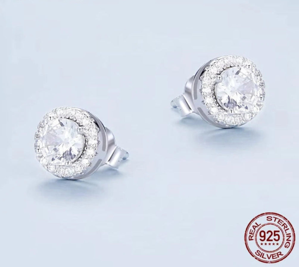 Pendientes de sementales de Halo Cz platado 925 Pendientes clásicos clásicos clásicos hipoalergénicos Joyas de moda BSE 893
