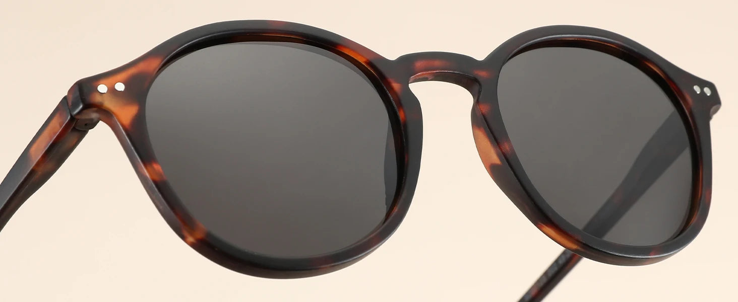 ZENOTTIC™-Unisex Retro Polarized Sunglasses – UV400 Protection & Designer Style