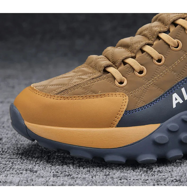 Sneakers -Men’s Lightweight Sneakers – Breathable & Comfortable
