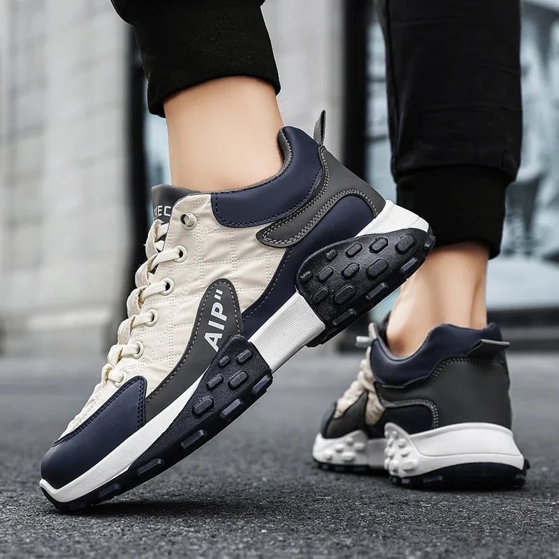 Sneakers -Men’s Lightweight Sneakers – Breathable & Comfortable