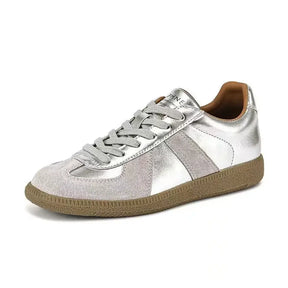 Retro Women’s Sneakers – Wear-Resistant EVA Insole & Neutral Style