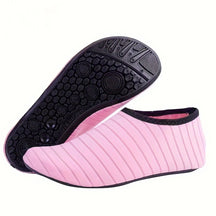 Chaussures d'eau aux pieds nus - chaussettes aqua à séchage rapide et antidérapantes pour la plage, la natation et les sports nautiques