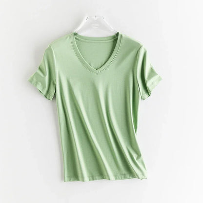 T-shirt i siden och merceriserad bomull – Upplev silkesmjukhet och sofistikerad stil – Finns i v-ringad och rund halsringning
