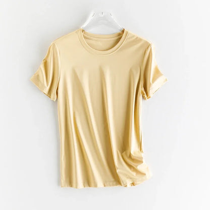 T-shirt i siden och merceriserad bomull – Upplev silkesmjukhet och sofistikerad stil – Finns i v-ringad och rund halsringning