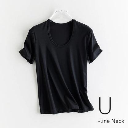 T-shirt i siden och merceriserad bomull – Upplev silkesmjukhet och sofistikerad stil – Finns i v-ringad och rund halsringning