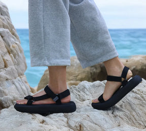 Lightweight Quick-Dry Women's Trekking Sandals