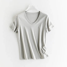 T-shirt en soie et en coton mercerisé - Expérience de douceur soyeuse et de style sophistiqué - disponible en V et cou rond