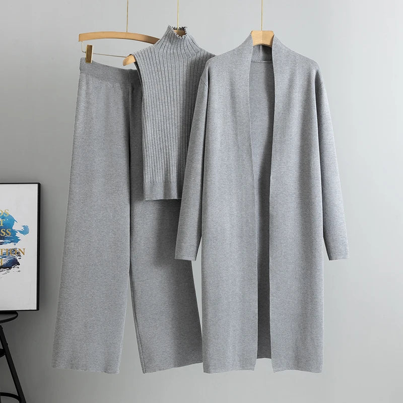 Spring & Autumn 3-Piece Women's Knitwear Set – Vintage-Inspired Lounge Outfit with Cardigan, Top & Pants