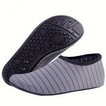 Chaussures d'eau aux pieds nus - chaussettes aqua à séchage rapide et antidérapantes pour la plage, la natation et les sports nautiques