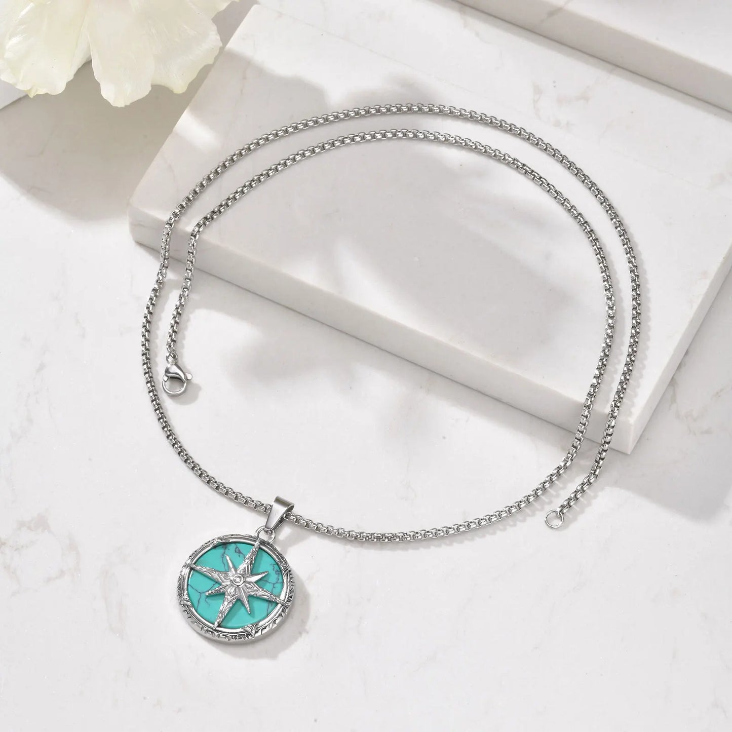 Collana con pendente turchese a otto stelle in acciaio inossidabile ‌, ipoallergenico