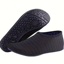 Chaussures d'eau aux pieds nus - chaussettes aqua à séchage rapide et antidérapantes pour la plage, la natation et les sports nautiques