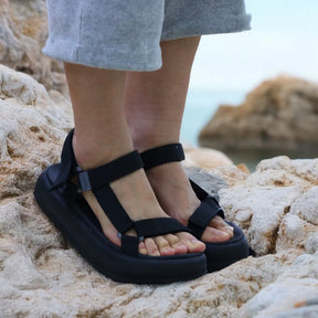 Lightweight Quick-Dry Women's Trekking Sandals