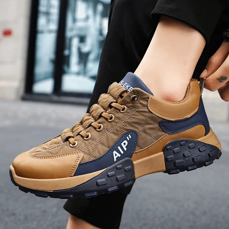 Sneakers -Men’s Lightweight Sneakers – Breathable & Comfortable