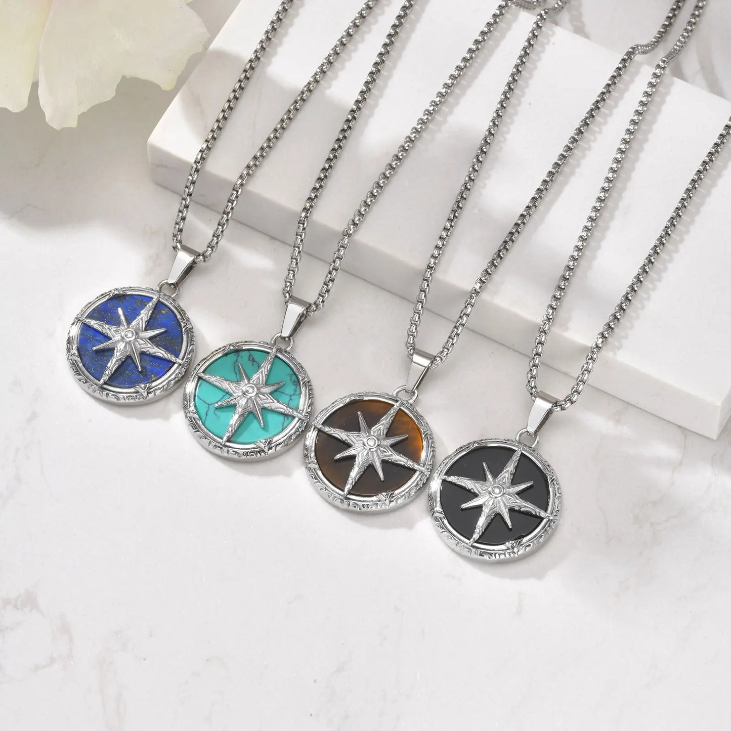 Collana con pendente turchese a otto stelle in acciaio inossidabile ‌, ipoallergenico