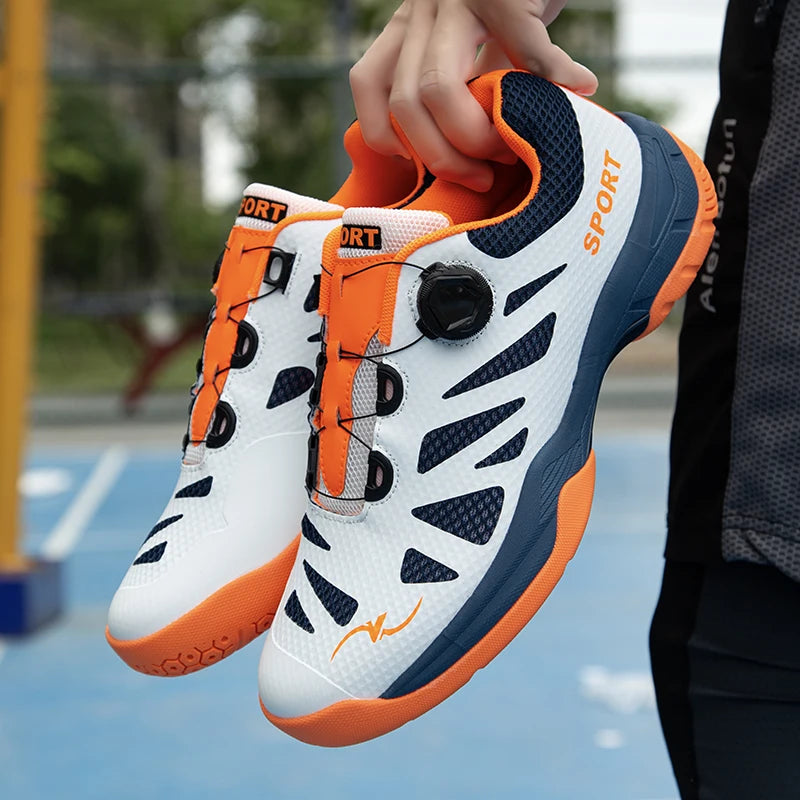 Men de luxe Femmes Chaussures de tennis Chaussures professionnelles Badminton Sneakers Lightweight Indoor Athletic Training Shoes Volleyball Chaussures