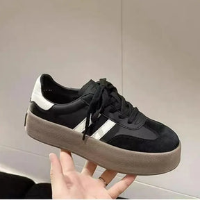 Sneakers à lacets décontractés pour femmes - confortable, polyvalent et élégant pour les vêtements de tous les jours